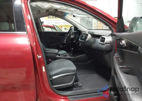 2016 Kia Sorento 2.4L Lx z USA, uszkodzony, nr VIN 5XYPGDA32GG097796